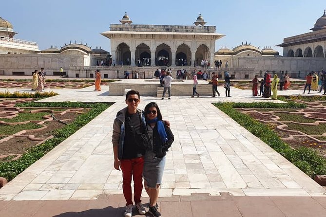 4 Day Golden Triangle Tour to Delhi Agra and Jaipur From Mumbai - Day 4 Jaipur: Amber Fort to Jantar Mantar, With Hawa Mahal on the Way Out