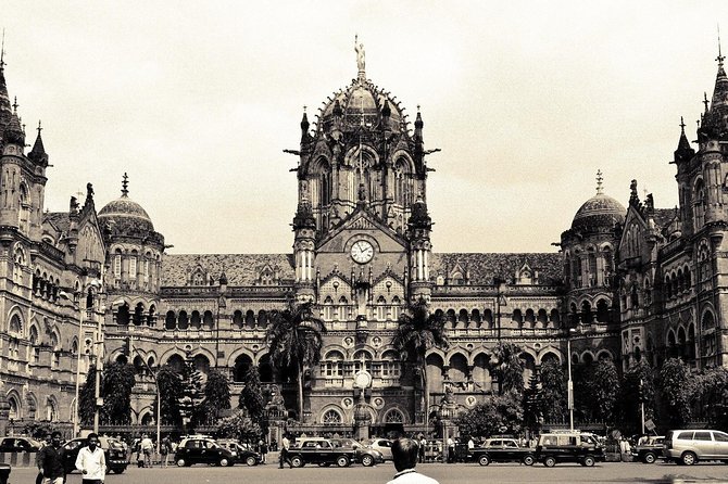 Affordable transfer from Mumbai Airport to Pune - How I’d plan it for a calm arrival day