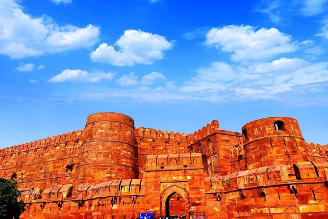 All Inclusive Taj Mahal Tour From Mumbai - The sunrise Taj Mahal is the whole point