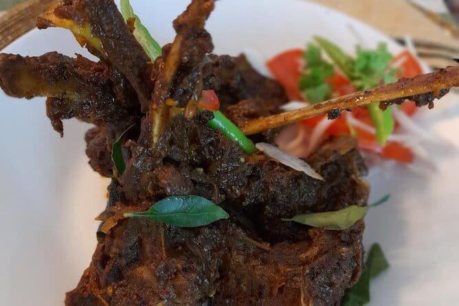 Authentic Indian Cooking Class in Mumbai in a Local Home - Privacy, family dynamics, and how the teaching really works