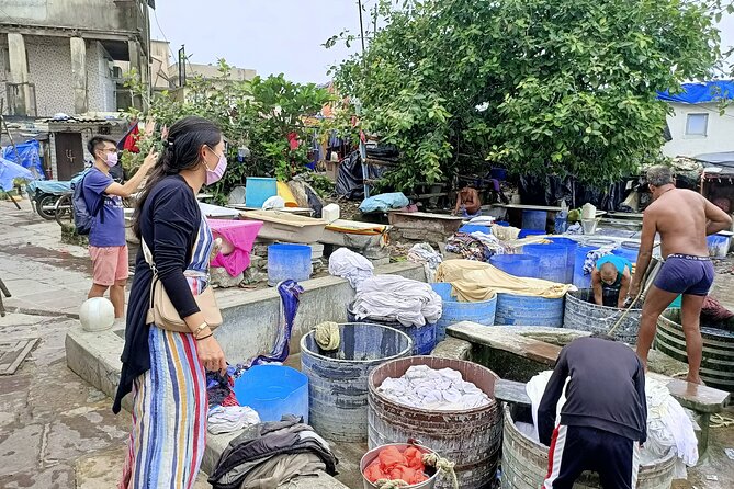 Banganga Walkeshwar Walking Tour - Dhobi Ghat: open-air laundry and the British-era connection