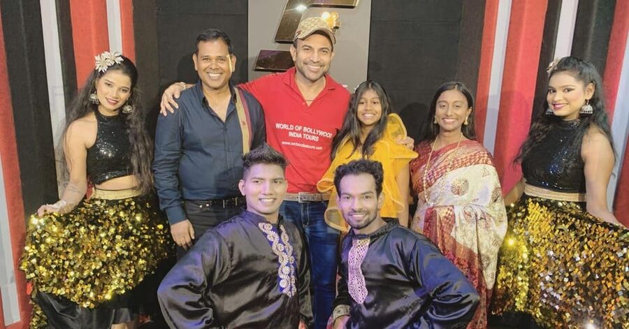 Best Bollywood Tour With Rahil Khan (Without Transport) - Optional Extras: Photos, Actor Interaction, Karaoke Recording, and a One-Minute Movie