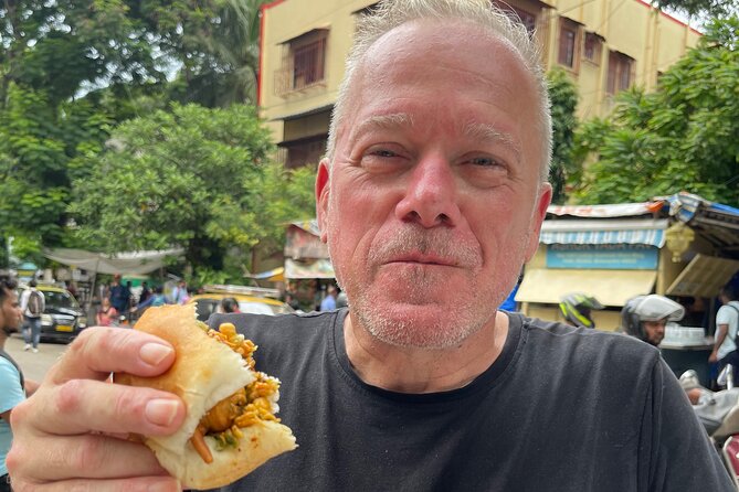 BEST Mumbai's Street Food-Evening Tour - Chowpatty Beach: Bhel Puri and Pani Puri Kick Off the Night
