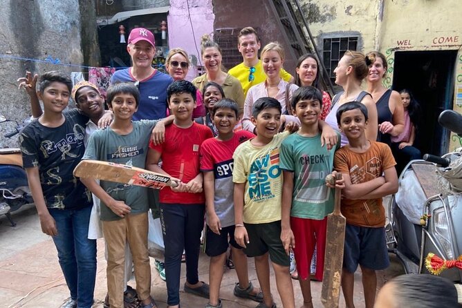 Best of Dharavi Slum with Market Tour - Local People and Neighborhood Life: Diversity You Can Feel
