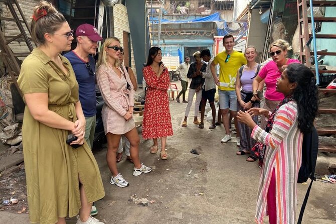 Best of Dharavi Slum with Market Tour - Dhobi Ghat: Open-Air Laundry That Powers Mumbai’s Hotels and Hospitals