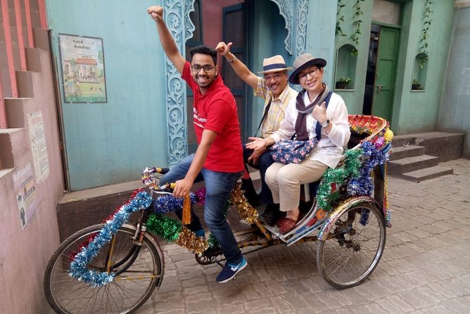 Bollywood For All Group Half Day Tour Including Transport - What this Bollywood half-day tour is really like