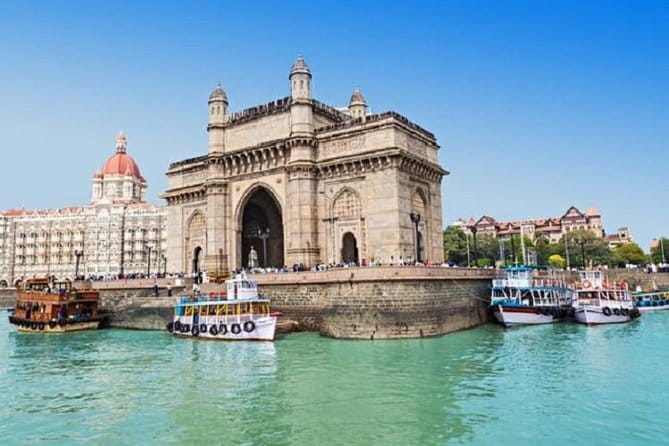 Bollywood Sightseeing and Celebrity Homes Tour by Private Car - Guides Like Rahul (and What You Should Look For)