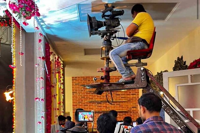 Bollywood Studio Tour with Guide and Transport - FAQ