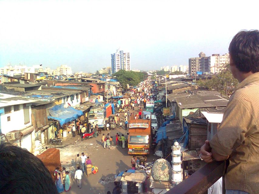 Bollywood tour with Slum Tour & Dance show - Why This Mumbai Day Starts in Dharavi
