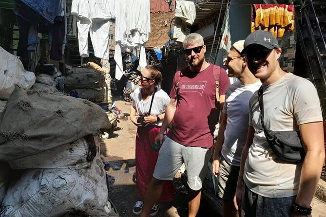 Dharavi Slum & Dhobi Ghat Mumbai: Private Guided Tour - The guide experience: names you might recognize and why it matters