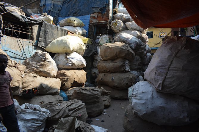 Dharavi slum tour in Mumbai by Female tour guides of the slum - Your 2-hour Dharavi walk: what you’ll actually see