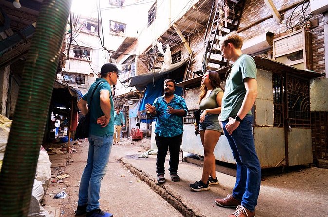 Dharavi Slum Walking Tour: Daily Life in Asia's Largest Slum - Dhobi Ghat: Laundry Work as Daily Infrastructure