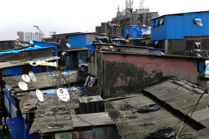 Dharavi Small-Group Mumbai - Walking Tour with Guide and Optional Add-ons - Getting There Smart: Pickup, Public Transport, and Your Time Budget