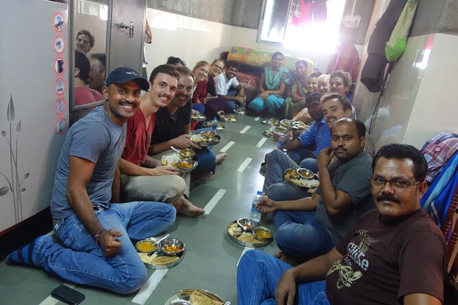 Dharavi Tour and Family Lunch - The Walk Through Industries: From Recycling to Poppadoms