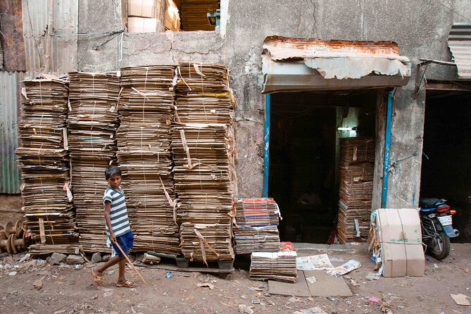 Dharavi Tour Including Car Transfer - The Stop at the Reality Gives Community Centre