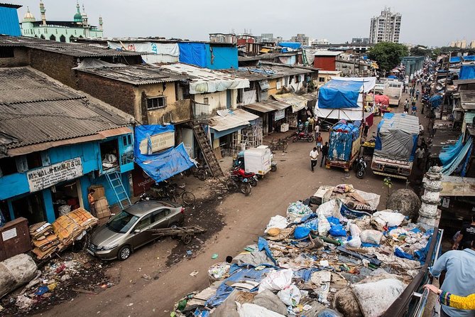 Dhobi Ghat (Open Air Laundry) with Dharavi Slum Guided Tour - Dharavi on Foot: Small Workshops That Feed Global Demand