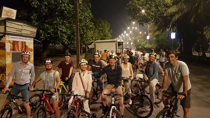 Early Morning Old Mumbai Private Cycle Tour With Breakfast - Royal Bombay Yacht Club: the club between Charles and Adams