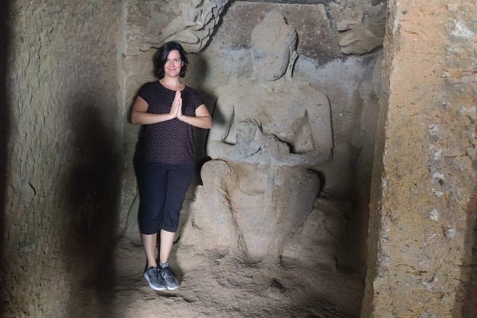 Elephanta Caves & Island Guided Private Tour - Elephanta Caves on the Ground: What You’ll Actually See