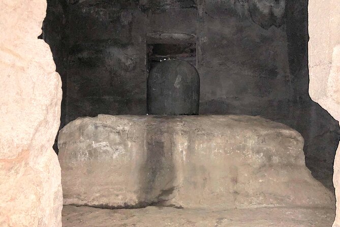 Elephanta Caves Mumbai Private Tour with Local Guide - Market time on Elephanta Island: a small add-on that adds flavor