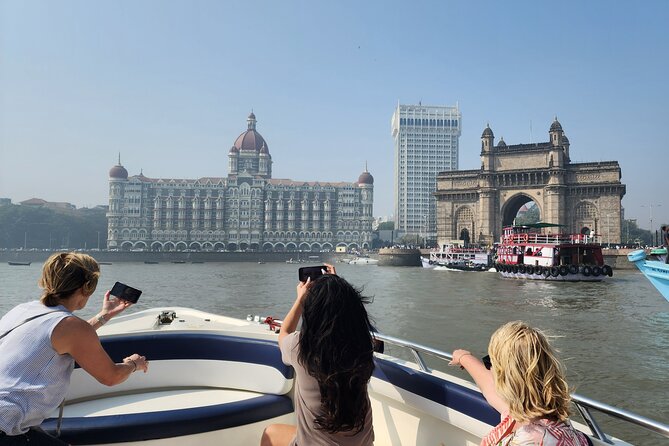 Elephanta Caves Private Tour by Speedboat - Fast & Luxurious - Gateway of India departure: the postcard start you can actually enjoy