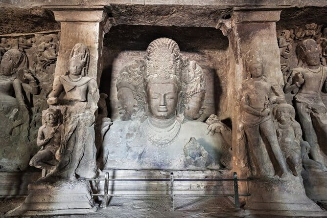 Elephanta Island Private Speedboat Tour from Mumbai - 6pax - Speedboat options: what the fleet choices mean for you