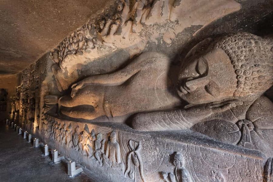 From Mumbai: Ajanta and Ellora Day Tour with Flights - Ellora Caves: 34 caves and the Kailasa Temple moment