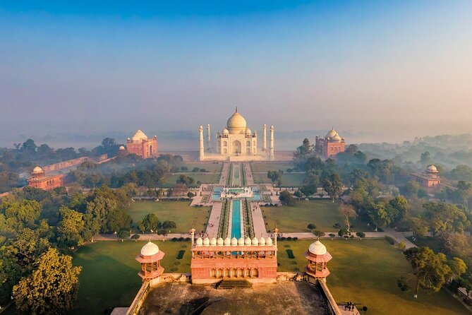 From Mumbai - Overnight Taj Mahal Agra Private Tour by Return Flights - A fast overnight run from Mumbai to the Taj Mahal at sunrise