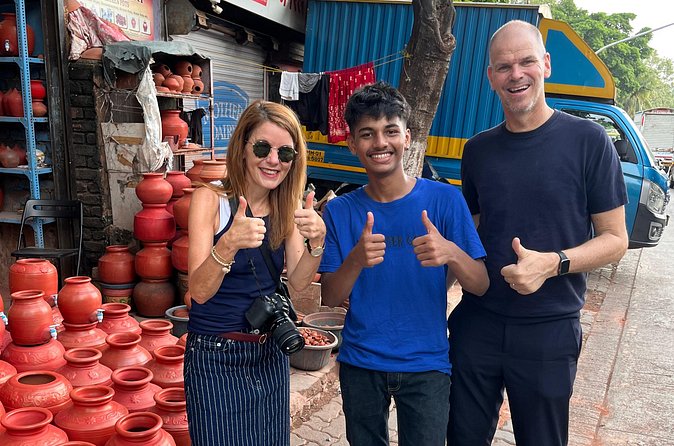 Full Day Mumbai City Tour and Dharavi Slums - Parks and Calm Breaks: Hanging Gardens and Kamala Nehru Park