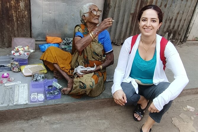 Group Tour of Dharavi Slum walk with local Guide - Small alley walks and community infrastructure stops