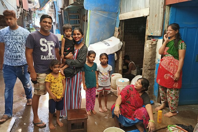Group Tour of Dharavi Slum walk with local Guide - Slum market: everyday trade at street level