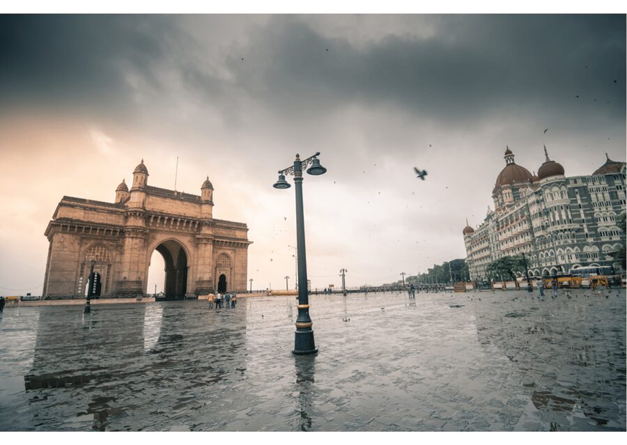 Highlights of Mumbai Guided Half Day Sightseeing City Tour - CST and the UNESCO Gothic Masterpiece Moment