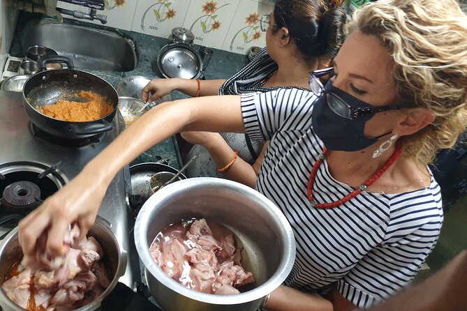 Indian Curry 5-Hour Cooking Classes In Mumbai - A 5-hour Mumbai lesson that actually fills your stomach
