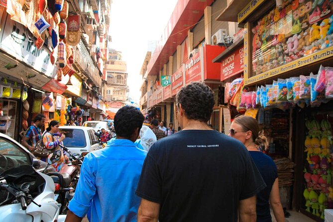 Local Transport & Dabbawallah Tour - Meeting at Regal Cinema, Ending at Churchgate