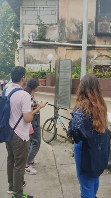 Mumbai: 2-Hour Guided Bandra Walking Tour - Ranwar Village: Where the Story Becomes More Personal