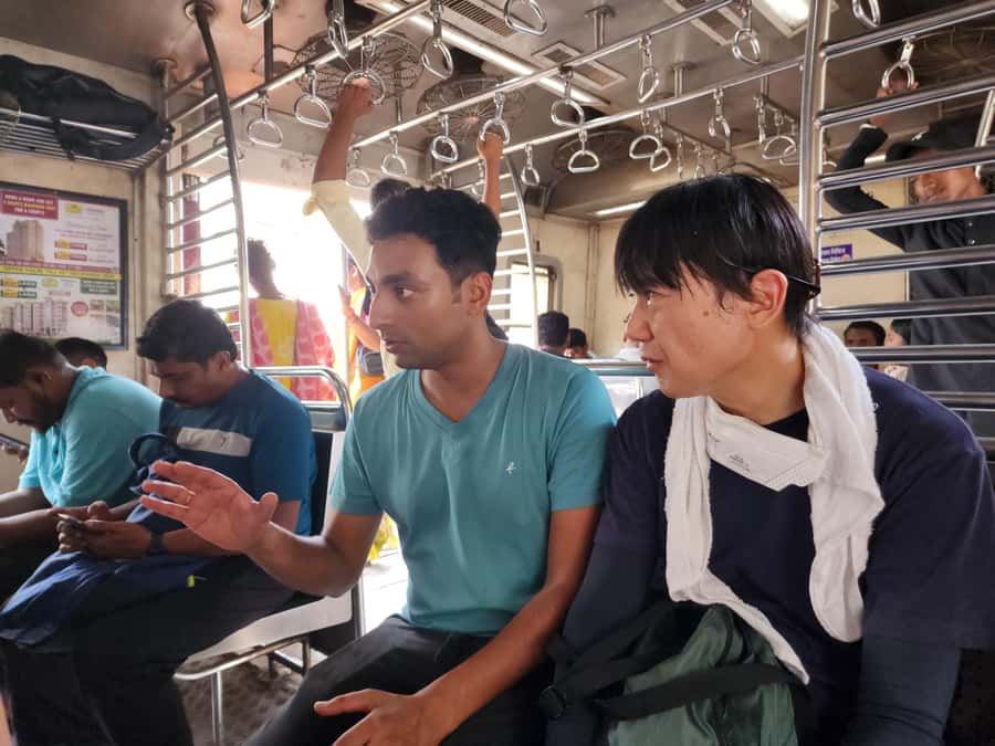 Mumbai: A Symphony of Seven Islands - Get Local in One Day - Guide Style and the “Movie Script” That Helps You Notice Things