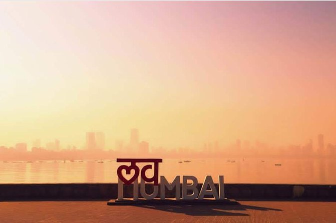 Mumbai After Dark: Private Night Tour with AC Transfers - The ride: AC private car and a smooth pickup