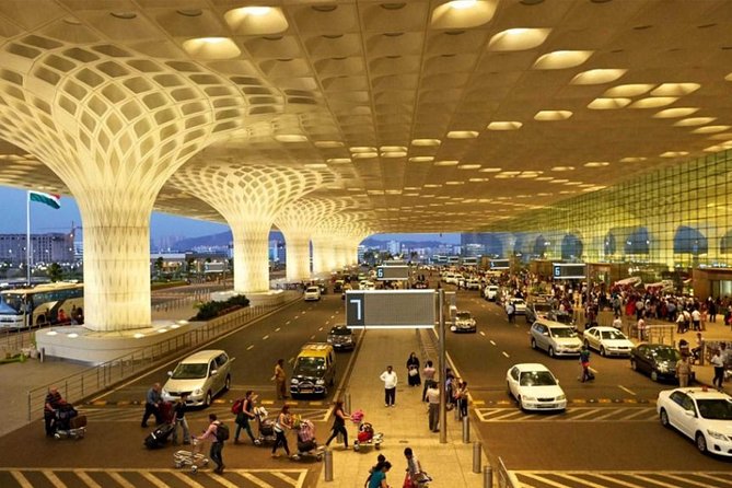 Mumbai Airport Transfer in Private Vehicle - Car Comfort and Luggage Fit: The Real-Life Packing Test
