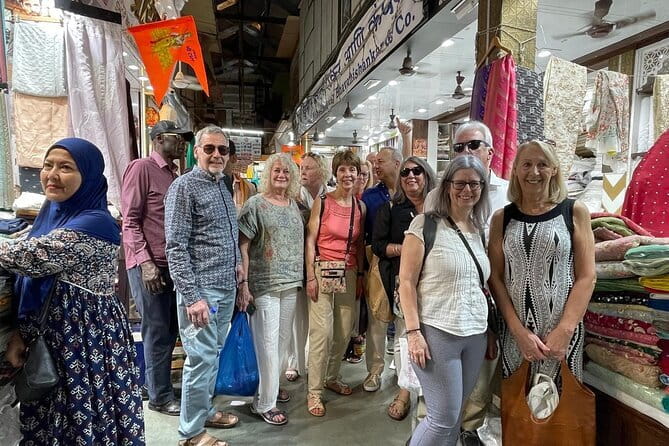Mumbai Bazaar Walking Tour - Zaveri Bazaar: jewelry streets where tradition and modern trade overlap