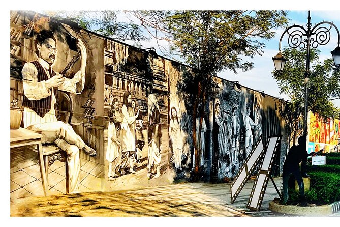 Mumbai by Dawn - The guide and the walking rhythm: how you avoid getting lost