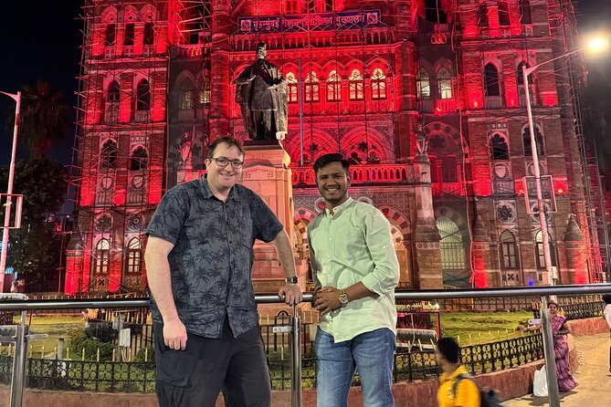 Mumbai By Night: Lights & Luminance - Marine Drive to Girgaum Chowpatty: your best night “walk-by romance”