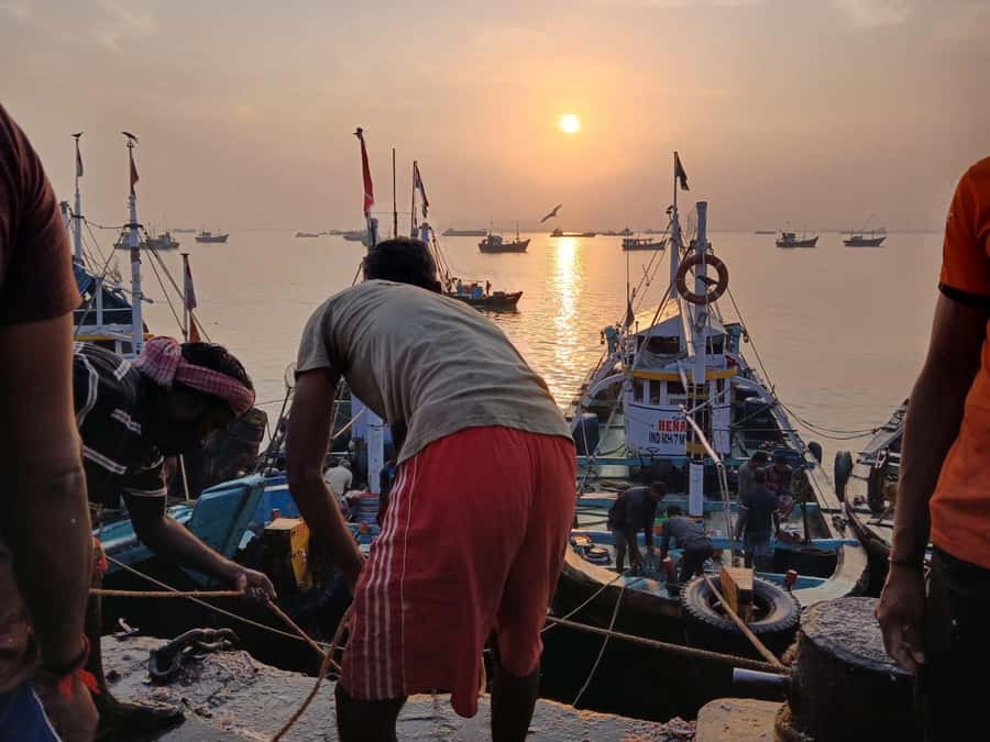 Mumbai City At Dawn, Visit the Unexplored Spots. - Key highlights worth getting up for