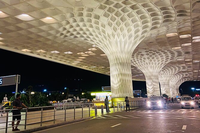 Mumbai City Sightseeing Guided Tour on a Bicycle - Colaba meeting point: start your ride with a quick plan