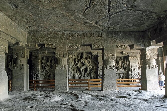 Mumbai City Sightseeing with Elephanta Caves Full Day Tour - Dhobi Ghat and Marine Drive: everyday Mumbai plus seaside calm