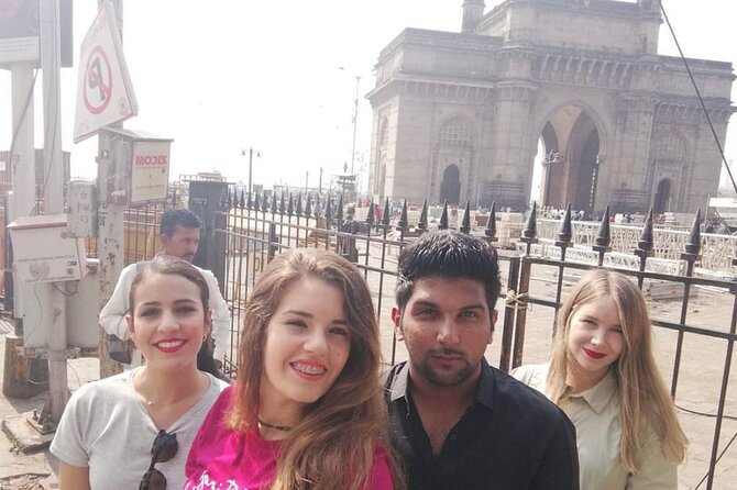 Mumbai City Tour - Banganga and a Jain Temple: quiet stops between the big landmarks