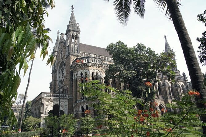 Mumbai City Tour & Dharavi Slum: Full-Day Private Experience - Dhobi Ghat and Marine Drive: daily labor near the sea