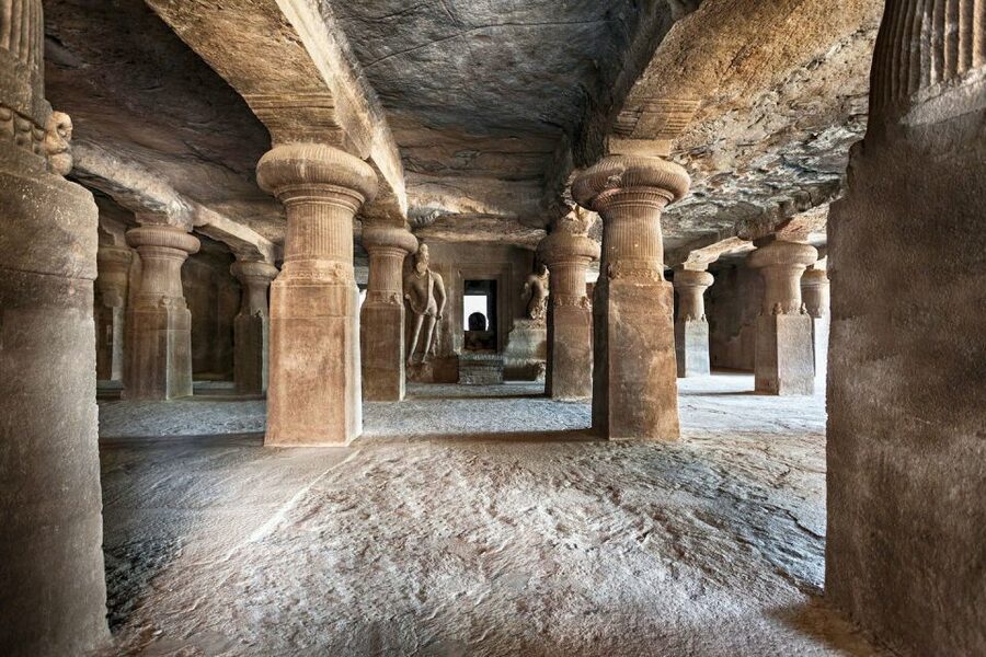 Mumbai: City Tour, Elephanta Caves, Dharavi Slum W/Options - How the private day works: pickup, car rides, and guide handoffs