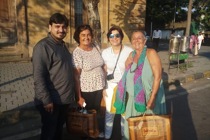Mumbai City Tour With Laundry And Hotel Transfers (South Mumbai) - Stop-by-stop: Gateway of India to Badhwar Park