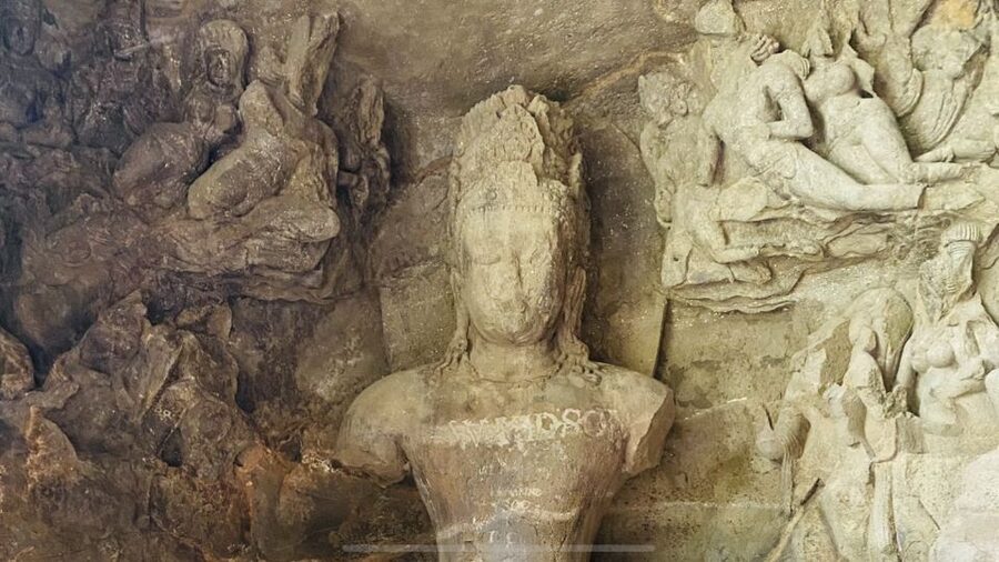 Mumbai City Tour with multiple options - Walking the Elephanta Caves: Shiva Cave and the 20-Foot Trimurti