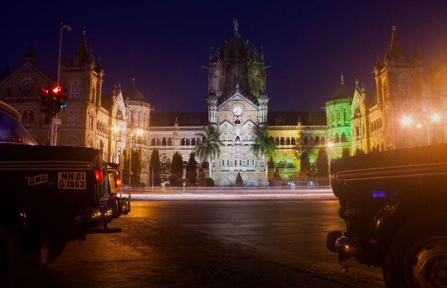 Mumbai: Customizable City Sightseeing Tour with Hotel Pickup - Your private car in Mumbai: comfort with a dose of reality