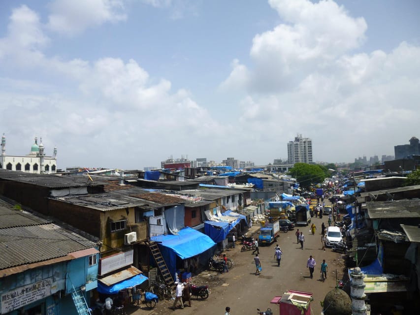 Mumbai: Dharavi Slum 2-Hour Walking Tour - Meeting at Cafe Coffee Day near Mahim Station: Where your walk really begins